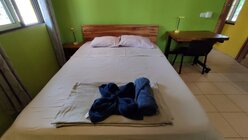 Casa 1 Hab. c/Aire + Piscina + Skate Bowl + Parqueo Cubierto